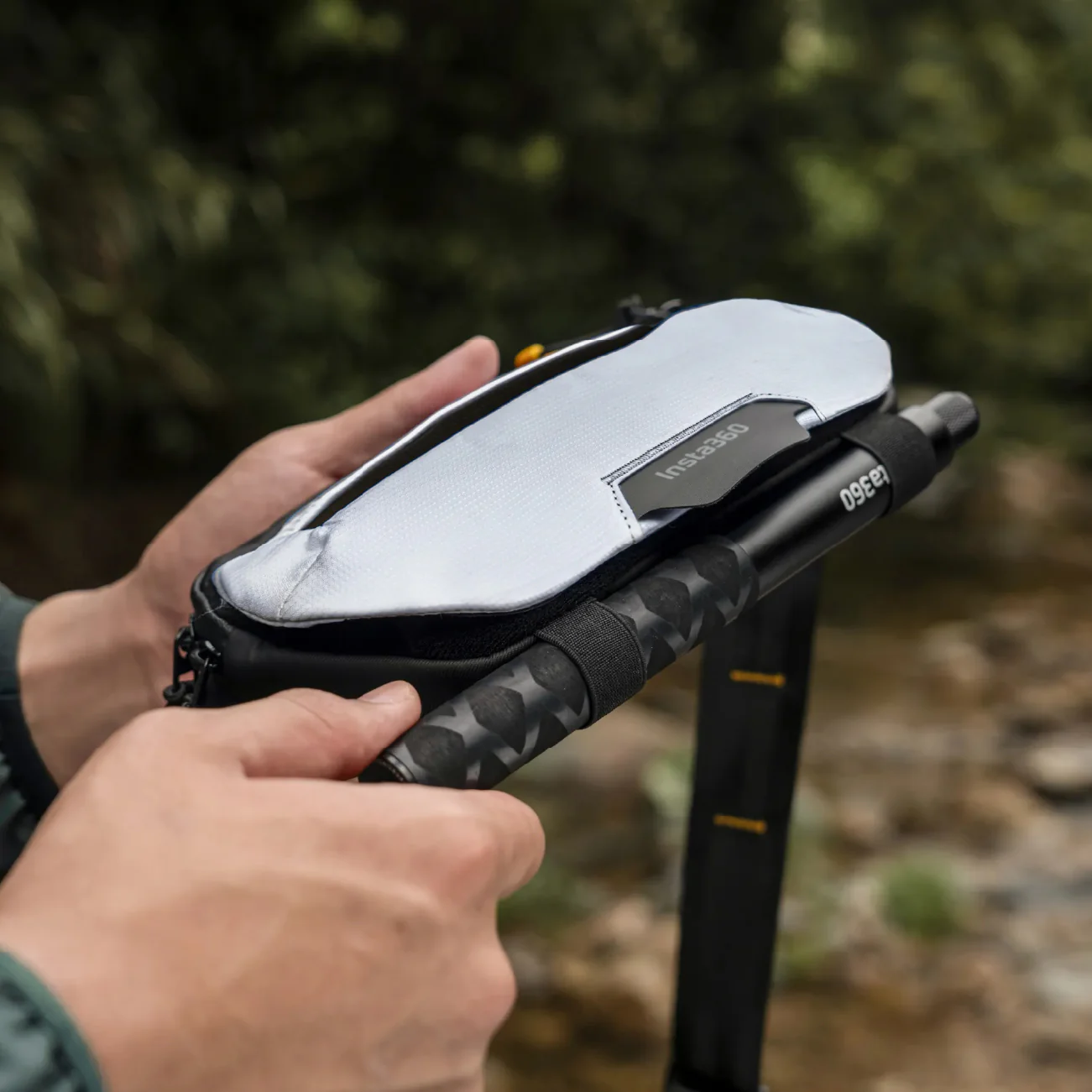 Insta360 Everyday Crossbody Bag - Image 6