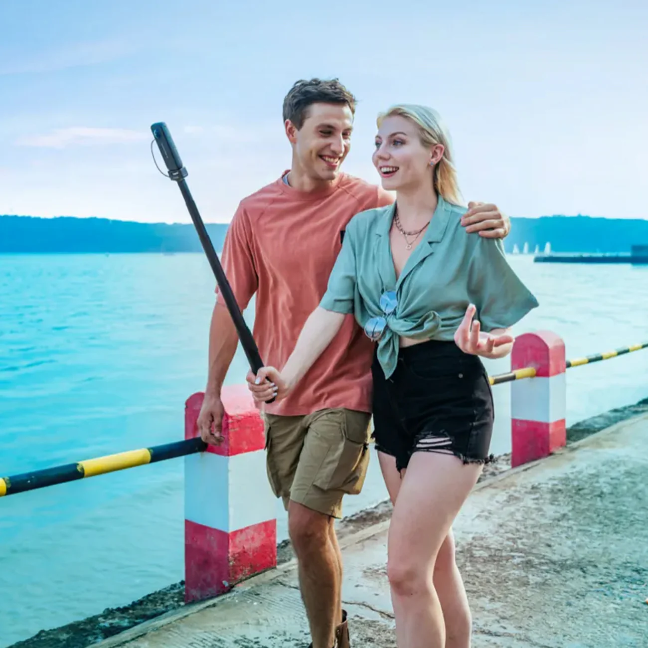 Insta360 Power Selfie Stick - Image 4