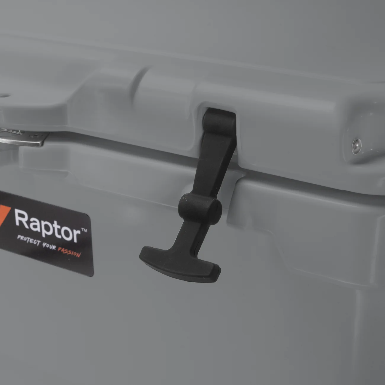 Raptor Cooler Polar Hand Carry 45 - Image 7