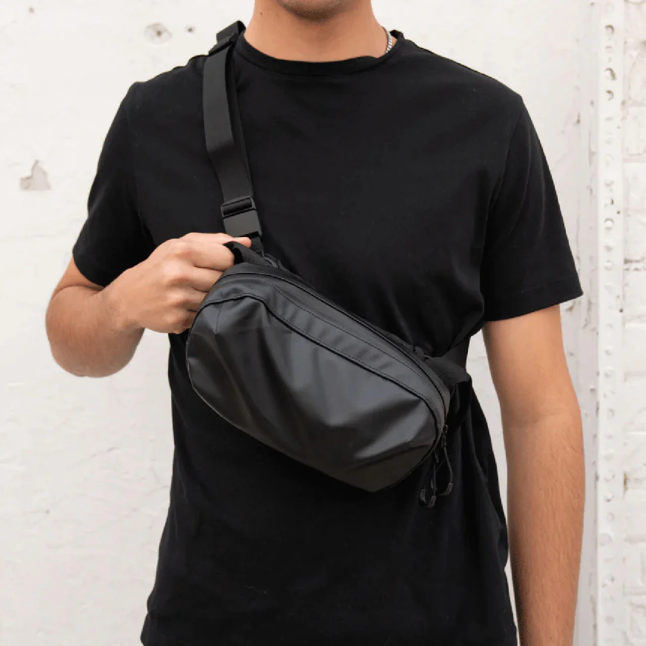 WANDRD D1 Fanny Pack - Image 4